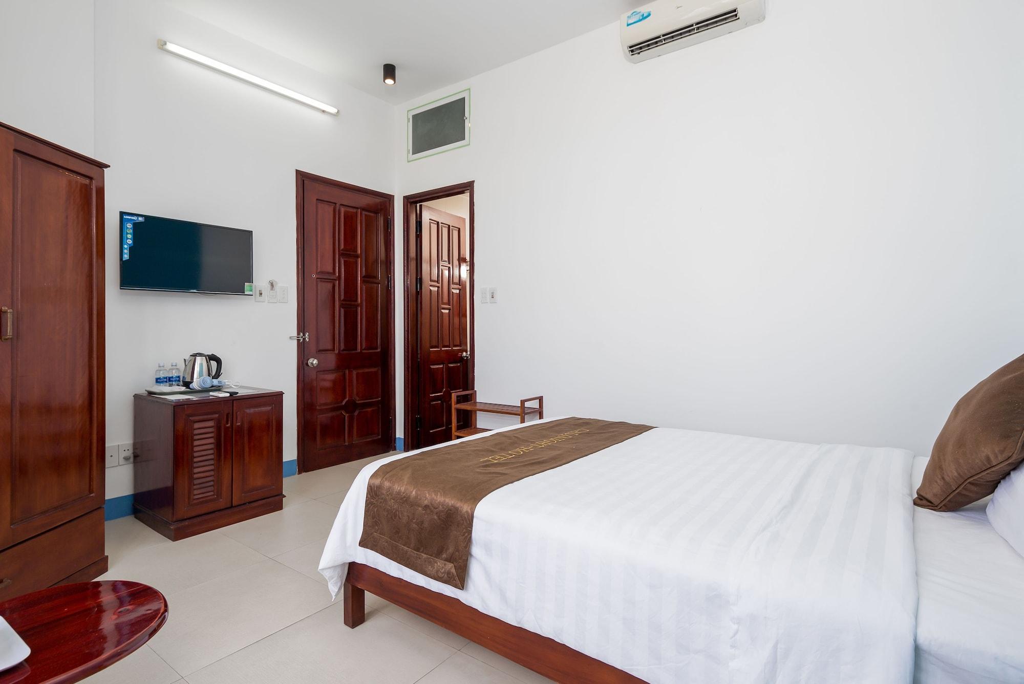 Cali Night Hotel Da Nang Dış mekan fotoğraf